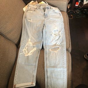 American Eagle Tomgirl Jeans size 8 high rise